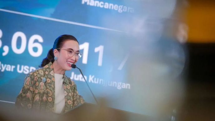 Menteri Pariwisata (Menpar) Widiyanti Putri Wardhana pada Rapat Koordinasi (Rakornis) Pengembangan Investasi Pariwisata dan Ekonomi Kreatif (parekraf) di Jakarta, Rabu (13/11/2024). (ANTARA/HO/Kemenparekraf)