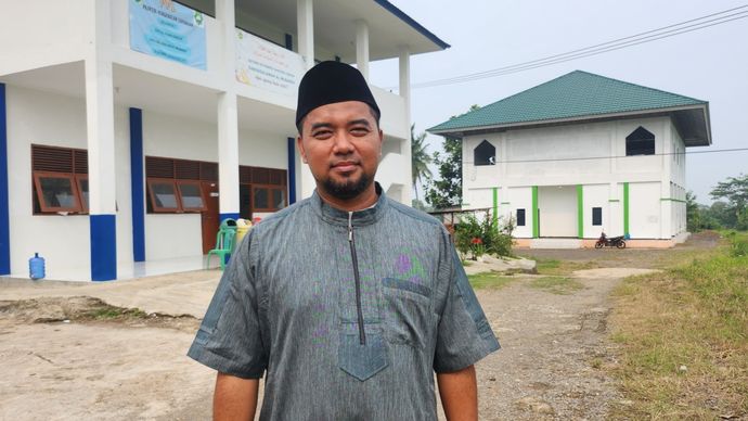 Ustaz Diyansyah Permana. 