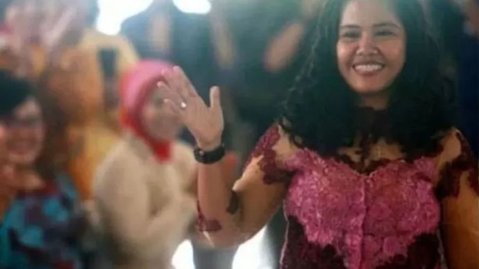 Arsip foto - Mary Jane Fiesta Veloso saat mengikuti lomba peragaan busana pada Hari Kartini beberapa waktu lalu. Terpidana mati tersebut telah kembali ke Lapas Wirogunan setelah eksekusi matinya ditunda