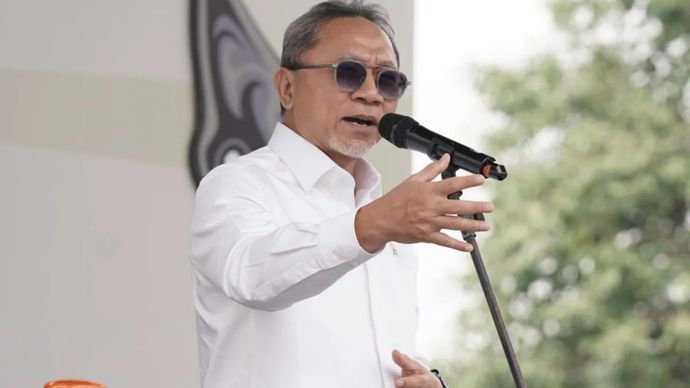 Menteri Koordinator Bidang Pangan Zulkifli Hasan saat menghadiri gelaran Hari Pangan Sedunia di Bandung, Jawa Barat, Sabtu (16/11/2024). 