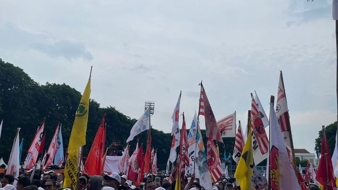 Pasangan calon gubernur dan wakil gubernur DKI Jakarta Ridwan Kamil dan Suswono menggelar kampanye akbar di Lapangan Banteng, Jakarta Pusat, Sabtu 23 November 2024.