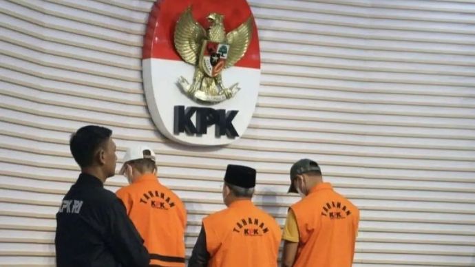 Penetapan tersangka Gubernur Bengkulu Rohidin Mersyah dan dua orang lainnya, oleh KPK. (Antara) 