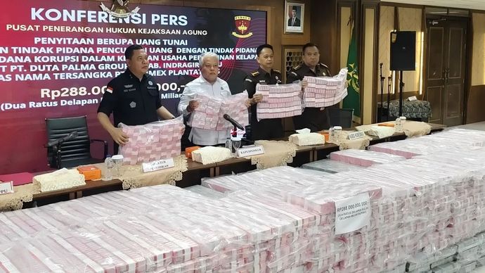 Kejagung kembali menyita uang tunai ratusan miliar rupiah dalam kasus TPPU terkait korupsi korporasi Duta Palma Group. (Antara) 