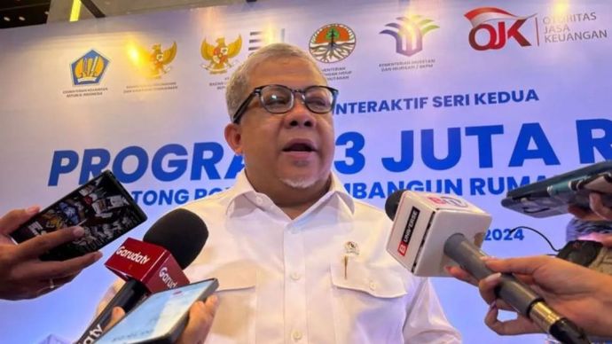 Wakil Menteri Perumahan dan Kawasan Pemukiman Fahri Hamzah saat ditemui dalam kegiatan dialog percepatan program 3 juta rumah yang digelar di Jakarta