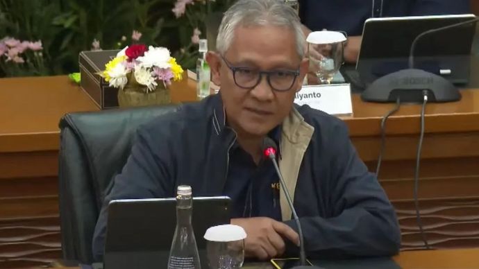 Direktur Jenderal Bea dan Cukai Askolani dalam konferensi pers APBN KiTa Edisi Desember 2024 di Jakarta, Rabu (11/12/2024)