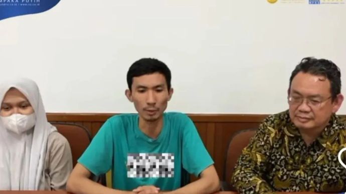 Pihak Rumah Sakit (RS) Islam Jakarta Cempaka Putih Jakarta Pusat bersama ayah sang bayi MR (27) di Jakarta,