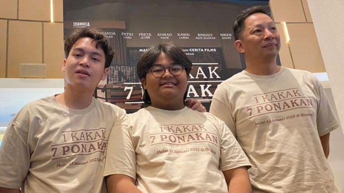 Cast film 1 Kakak 7 Ponakan