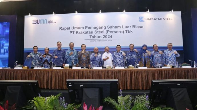 PT Krakatau Steel (Persero) Tbk melaksanakan Rapat Umum Pemegang Saham Luar Biasa (RUPSLB) pada Senin, 16 Desember 2024 dengan agenda perubahan susunan pengurus Perseroan. Pada RUPSLB hari ini Muhamad Akbar diangkat sebagai Direktur Utama secara definitif berdasarkan keputusan hasil rapat.