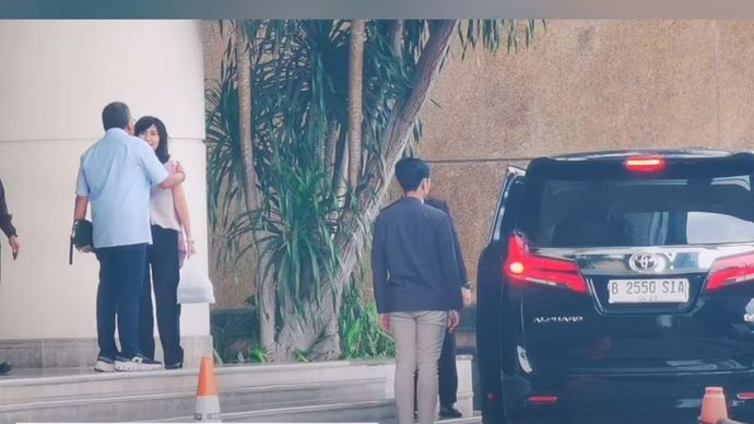 Viral Foto dan Video Sekjen PDIP Hasto Dinarasikan Selingkuhi Istri Teman