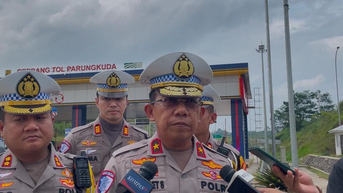 Dirgakkum Korlantas Polri Brigjen Pol Raden Slamet Santoso menyampaikan Tol Bocimi bisa dapat menjadi opsi bagi kendaraan yang menuju Bandung, Sukabumi, atau sebaliknya (Ntvnews.id-Muslimin Trisyuliono).