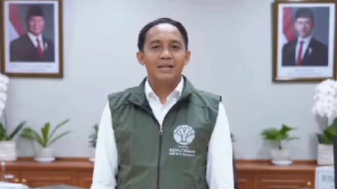 Menteri Kehutanan, Raja Juli Antoni.