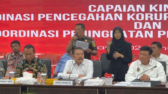 Pihak Kejagung saat mengumumkan tersangka baru kasus korupsi dan TPPU korporasi Duta Palma Group. 