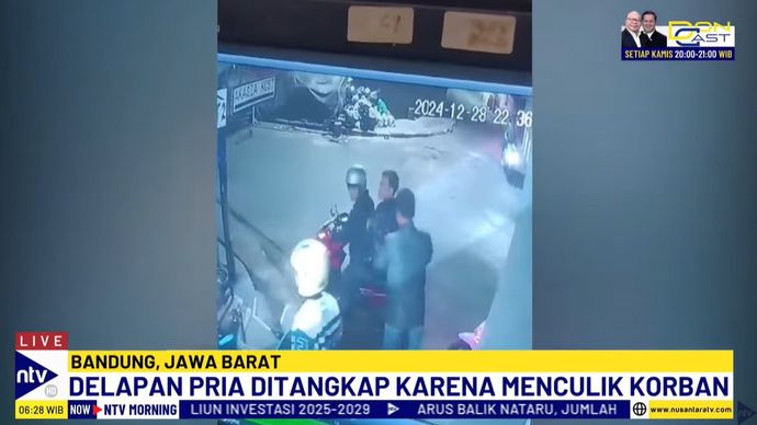 Delapan pria ditangkap polisi karena melakukan penculikan.