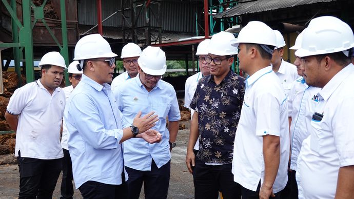 Dirut PTPN IV PalmCo Jatmiko K Santosa menargetkan perolehan nilai tambah mencapai USD3,6 Juta dari produk CPO bersertifikat RSPO IP. 