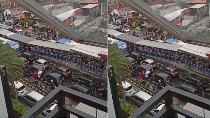 Antrean panjang di Halte Petukangan Utara, Jakarta Selatan, pada Kamis pagi, 9 Januari 2025.