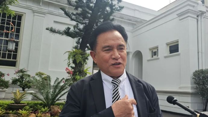 Menteri Koordinator Bidang Hukum, HAM, Imigrasi, dan Pemasyarakatan (Menko Kumham Imipas) Yusril Ihza Mahendra di Kompleks Istana Kepresidenan, Jakarta, Jumat (10/1/2025). 