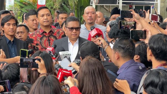 Sekjen PDIP Hasto Kristiyanto saat mendatangi KPK terkait kasus Harun Masiku. (NTVNews.id) 