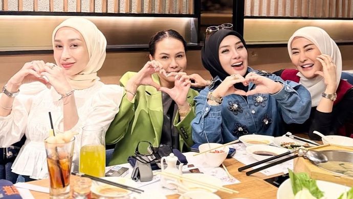 Shella Saukia, Fitri Salhuteru, Marissya Icha, dr. Reza Gladys 