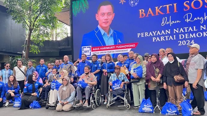 Bakti sosial yang digelar dalam rangka Perayaan Natal Nasional Partai Demokrat 2024. 