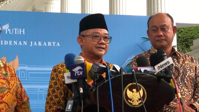 Menteri Pendidikan Dasar dan Menengah (Mendikdasmen) Abdul Mu&rsquo;ti