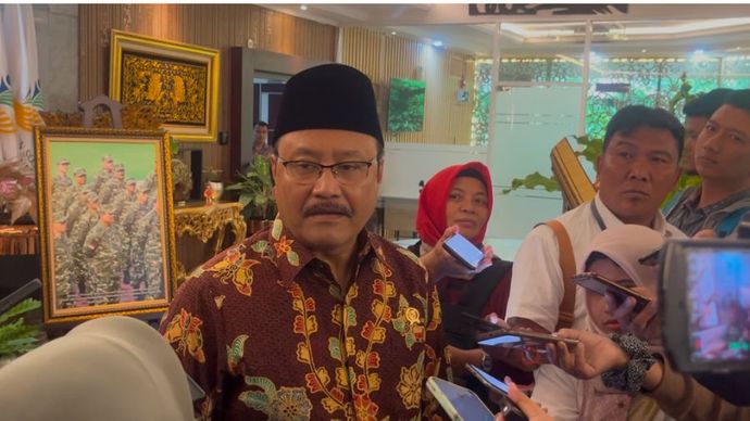 Menteri Sosial, Saiffulah Yusuf.