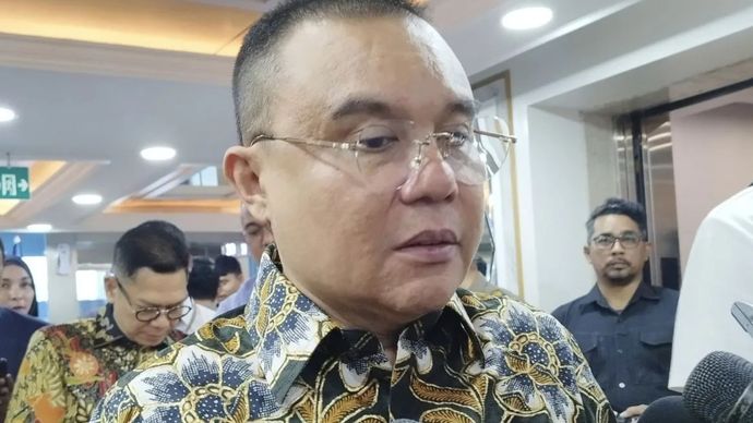 Wakil Ketua DPR RI Sufmi Dasco Ahmad di Kompleks Parlemen, Jakarta, Senin (20/1/2025).