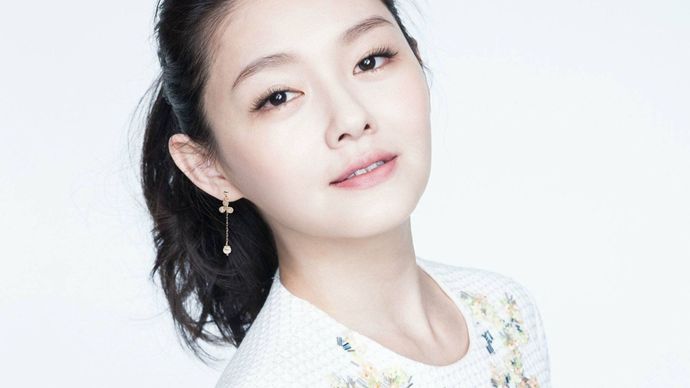 Barbie Hsu.