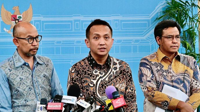 Jajaran Dewan Ekonomi Nasional (DEN) 