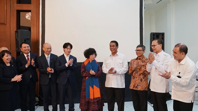 Menteri Pertanian (Mentan) Amran Sulaiman menerima kunjungan Madam Thai Huong, Chairman dari TH Group Vietnam, dalam rangka menjajaki peluang investasi di sektor industri susu Indonesia/Ist