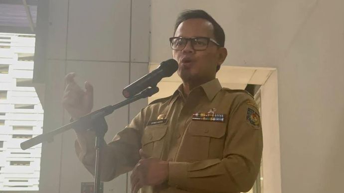 Wamendagri Bima Arya Sugiarto dalam konferensi pers di Kantor Kemendagri, Jakarta, Senin (17/2/2025). 