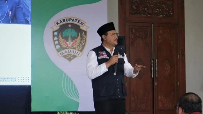 Mensos Gus Ipul dalam kegiatan dialog bersama pilar-pilar sosial wilayah eks-Keresidenan Madiun di Pendopo Ronggo Djoemono, Caruban, Kabupaten Madiun, Jawa Timur, Jumat (21/2/2025).