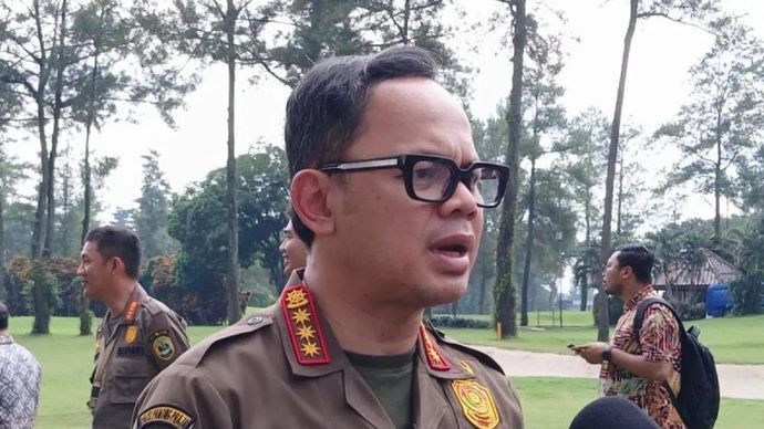 Wamendagri memberi keterangan kepada wartawan di Magelang, Sabtu (22/2/2025).