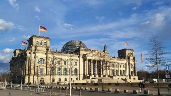 Gedung Lembaga parlemen Jerman