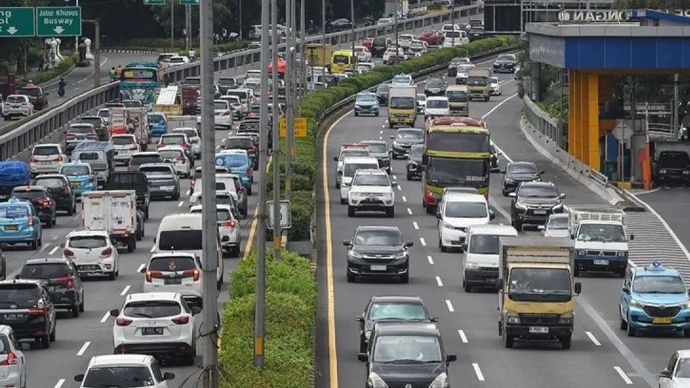 Jalan Tol Dalam Kota. (Antara) 