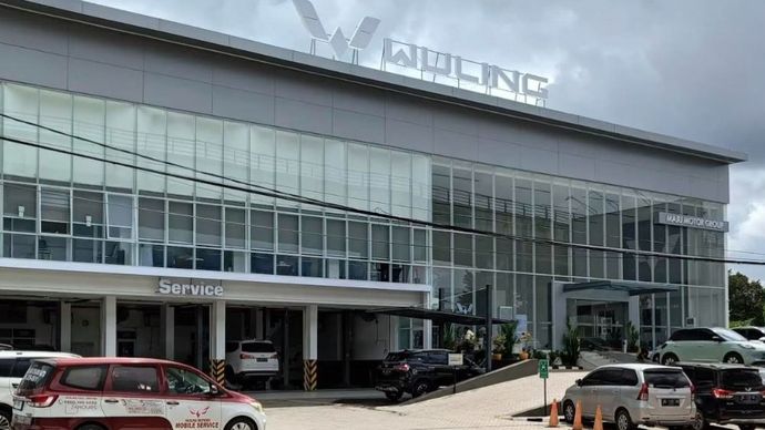 Peresmian diler mempertegas komitmen Wuling memberikan akses yang lebih mudah bagi pelanggan. (Foto: Istimewa/Wuling)