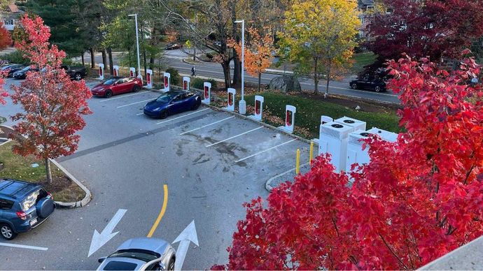 Steak 'n Shake mengajukan permintaan kepada Tesla untuk menambah lebih dari 100 lokasi Supercharger di restoran mereka. (Foto: Istimewa/Teslarati)