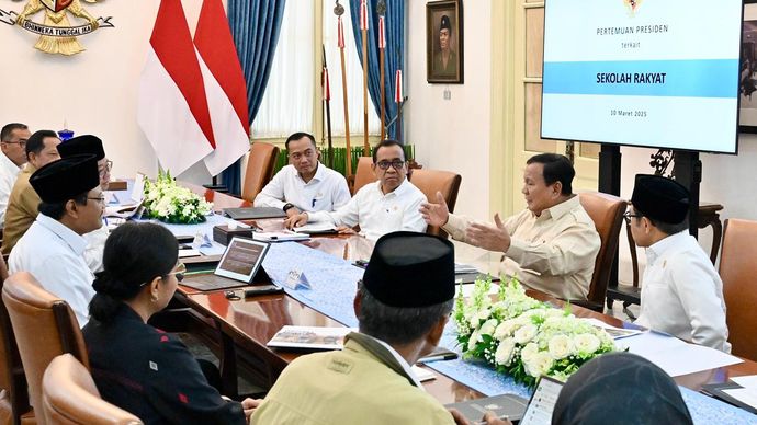 Prabowo dan Jakaran Ratas Tentang Sekolah Rakyat