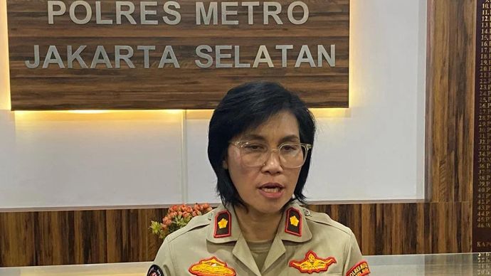 Kasie Humas Polres Metro Jakarta Selatan Kompol Nurma Dewi memberikan keterangan kepada wartawan, Jakarta, Kamis (13/3/2025