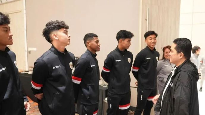 Erick Thohir melepas timnas U-17 untuk bertanding di Piala Asia U-17 di Arab Saudi pada Sabtu, 15 Maret 2025. 