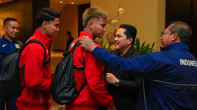 Ketua Umum PSSI, Erick Thohir, secara resmi melepas keberangkatan Timnas Indonesia ke Australia dalam sebuah acara di Hotel Fairmont, Jakarta Pusat, pada Minggu, 16 Maret 2025.