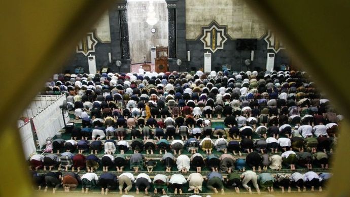 Salat tarawih. (Antara) 