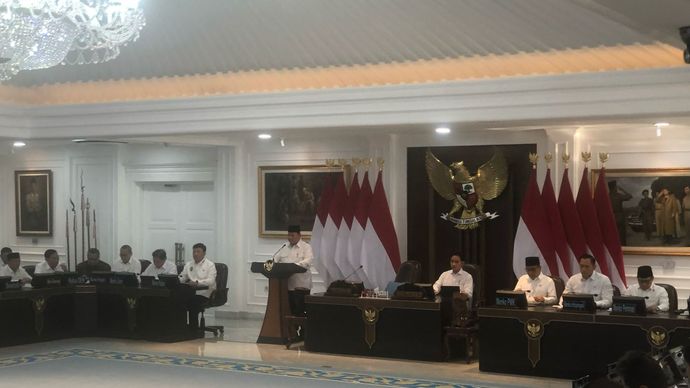 Presiden Prabowo dalam Sidang Kabinet Paripurna