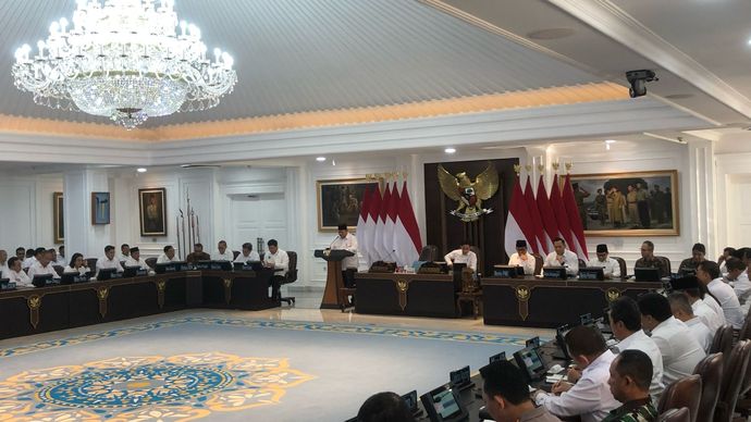 Presiden Prabowo dalam Sidang Kabinet Paripurna