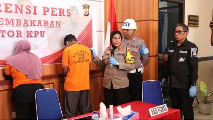 Bendara KPU Buru Maluku