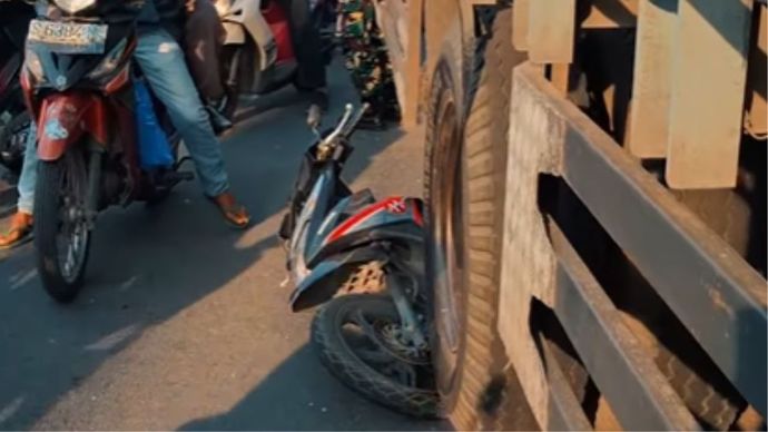 Kecelakaan di Gresik