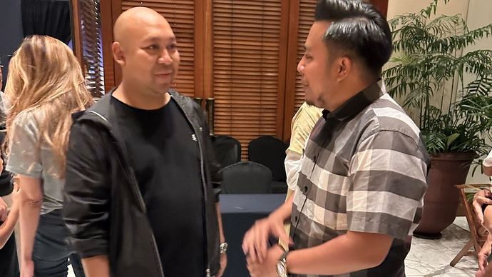 Direktur NT Corp Tommy William Tampubolon saat bertegur sapa dengan Didit Hediprasetyo di acara pameran 