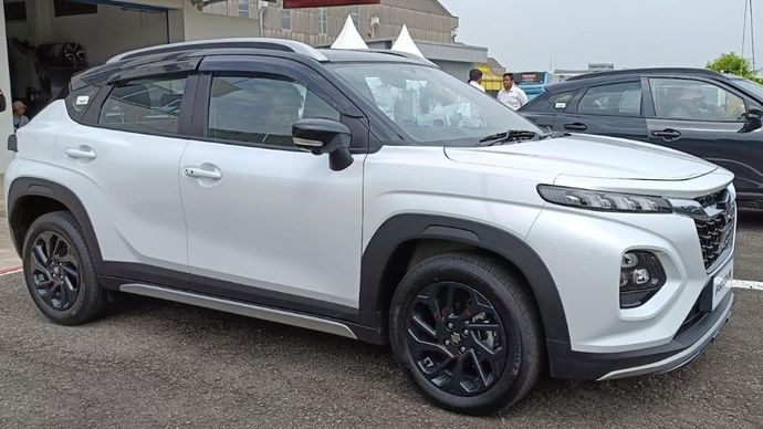 Suzuki Fronx merupakan SUV bergaya coupe. (Foto: Adiantoro/NTV)