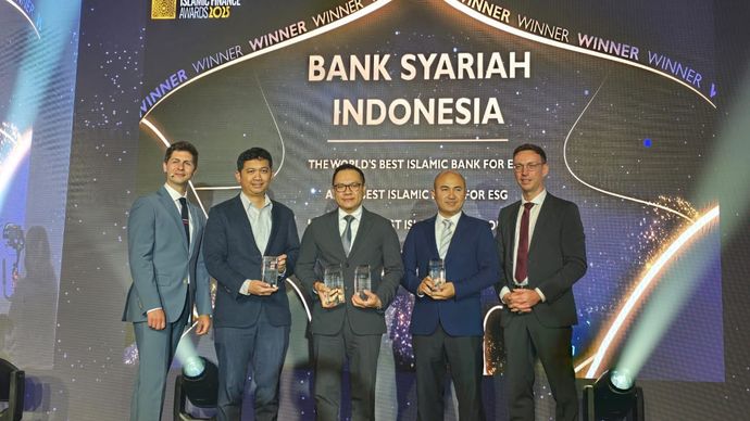 PT Bank Syariah Indonesia Tbk (BSI) mencatatkan prestasi gemilang pada ajang Euromoney Islamic Finance Awards 2025 dengan meraih penghargaan bidang Environmental, Social, &amp; Governance (ESG) dan Wealth Management. 