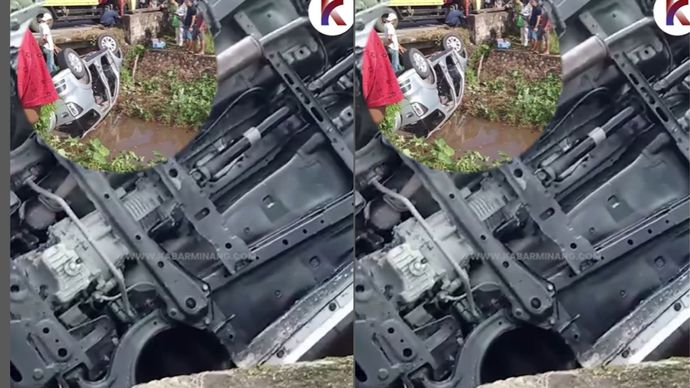 mobil terbalik di pesisir selatan