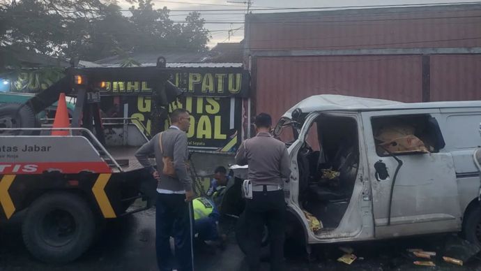 Kecelakaan Maut Libatkan Grand Max dan Truk Tangki di Kopo-Katapang, Satu Tewas